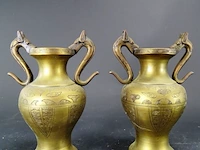 2 antieke chinese bronzen vazen - afbeelding 1 van  5