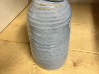 2 blauwe aardewerk bloemenvazen - afbeelding 6 van  7