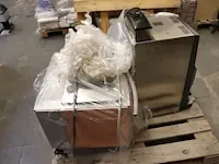 2 diverse koffiemachines - afbeelding 3 van  3