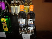 2 flessen gin damrak amsterdam - afbeelding 1 van  2