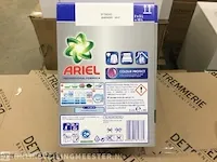 2 flessen wasmiddel vloeibaar ariel, bonte was - afbeelding 3 van  3