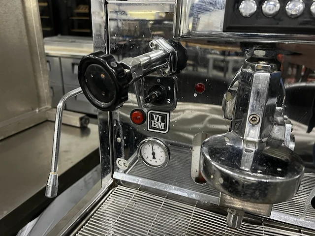 2-groeps espressomachine vibiemme - afbeelding 4 van  7