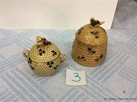 2 honingpotjes