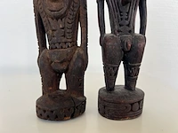 2 houten sepik beeldjes, papoea nieuw guinea, te dateren midden 20e eeuw - afbeelding 6 van  7