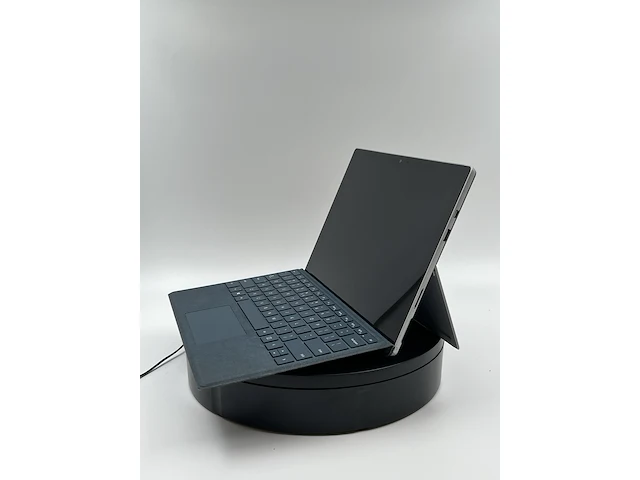 2-in-1 laptop, microsoft , surface pro 6 | intel® core™ i5-8350u | 8gb ram | 256gb ssd| 12,3'', grijs/zilver - afbeelding 3 van  5