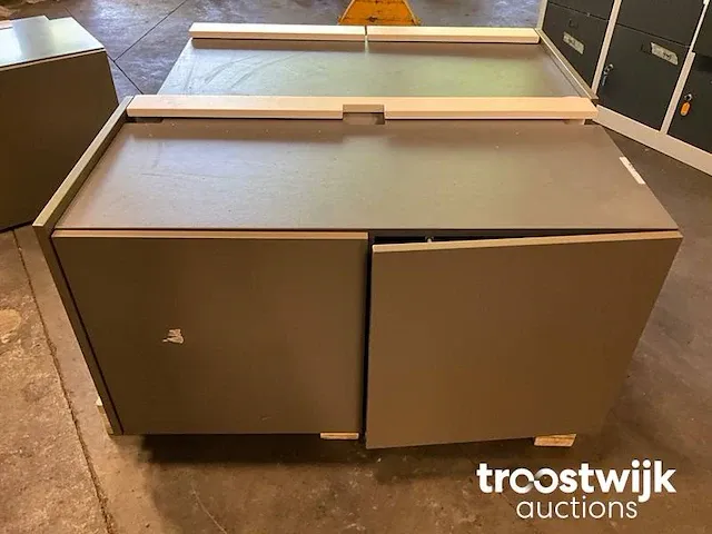 2 kasten 102x53x48 - afbeelding 3 van  5
