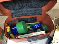 2 koffertjes visbenodigdheden - afbeelding 2 van  4