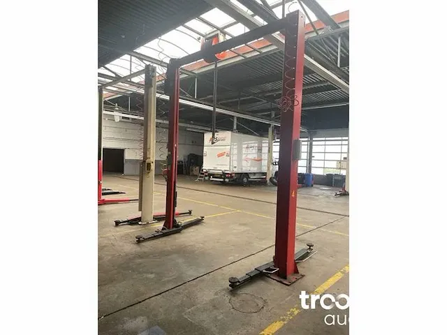 2 koloms hefbrug hydraulisch - afbeelding 1 van  5