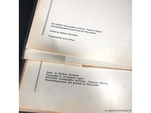 2 kunstboeken - afbeelding 2 van  5