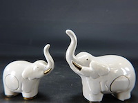 2 porseleinen olifanten - afbeelding 1 van  3