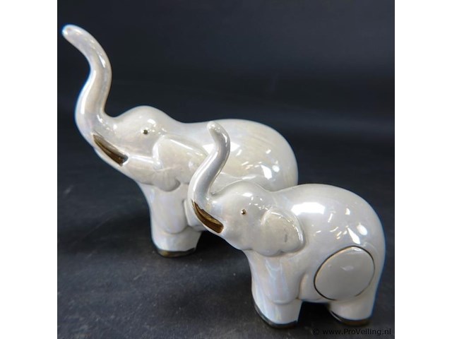 2 porseleinen olifanten - afbeelding 3 van  3