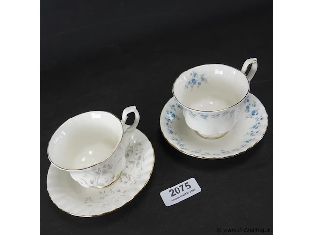 2 royal albert kop en schotel - afbeelding 2 van  5