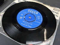 2 singels rolling stones in hoesjes - afbeelding 3 van  5