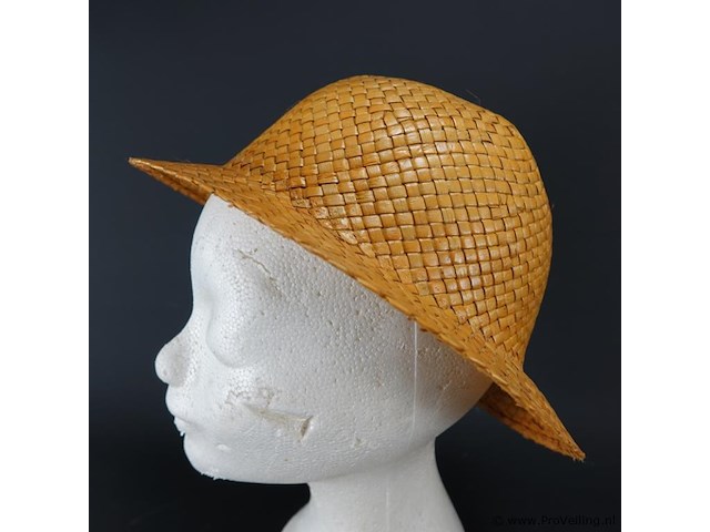 2 strohoeden - afbeelding 2 van  5