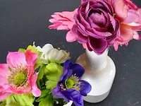 2 vazen met kunstbloemen - afbeelding 4 van  5