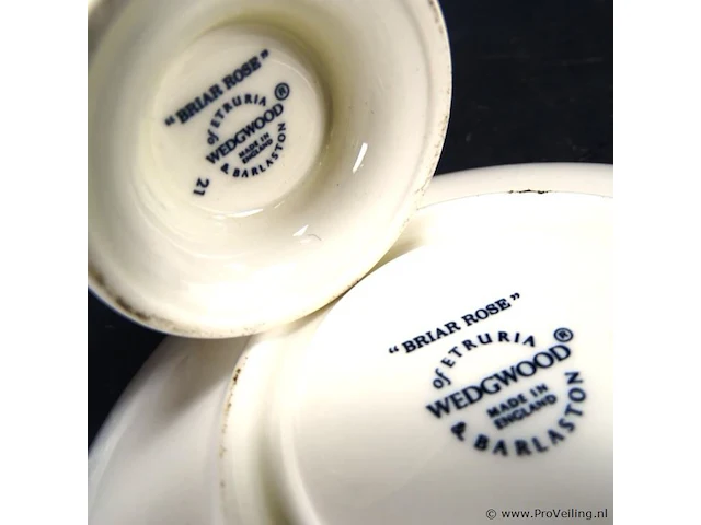 2 wedgwood kop en schotels - afbeelding 5 van  5