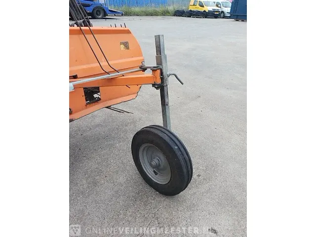 2-wiel trekker met bandhooier - afbeelding 18 van  27