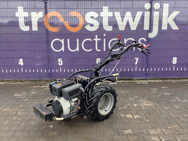 2-wielige tractor/trekker - afbeelding 1 van  14