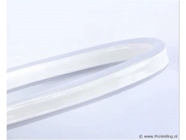 2 x neon led strip 50m – 8w/m – rood – ip65 waterdicht – gebruik binnen/buiten - afbeelding 3 van  4