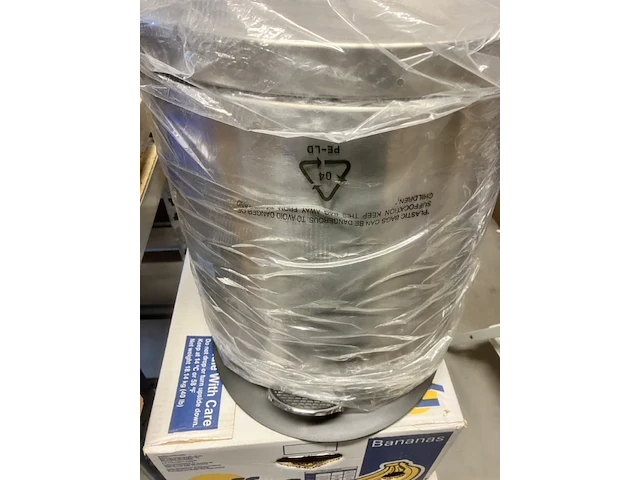2 x pedaalemmer 20 liter met binnenemmer. in beide emmers zitten een paar dutjes. - afbeelding 9 van  11