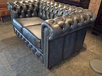 2-zits bank chesterfield, brighton, blauw - afbeelding 2 van  3