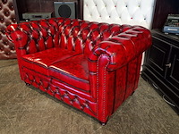 2-zits bank chesterfield, brighton, rood - afbeelding 1 van  5
