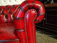 2-zits bank chesterfield, brighton, rood - afbeelding 2 van  5