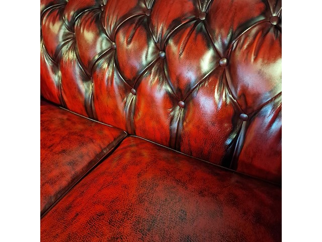2-zits bank chesterfield, brighton, rood - afbeelding 3 van  5