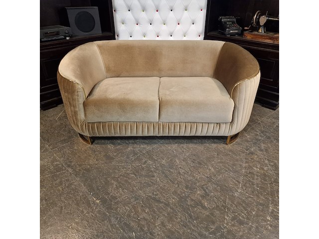 2-zits bank chesterfield, cessnock, bruin - afbeelding 2 van  4