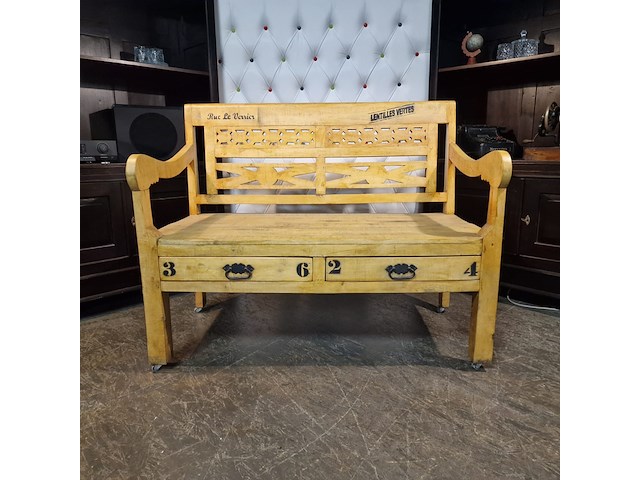 2-zits bank chesterfield, chesterfield, beige - afbeelding 4 van  4