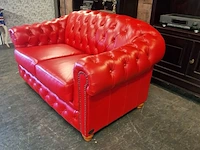 2-zits bank chesterfield, melbourne, rood - afbeelding 3 van  5