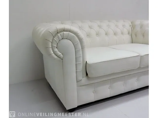 2 zits bank + fauteuil combinatie chesterfield, comfort, wit - afbeelding 3 van  4