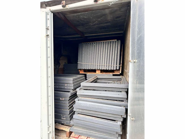 20 - zeecontainer - afbeelding 6 van  6