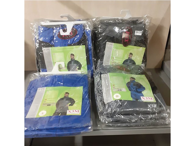 20 exemplaren regenjas diverse maten (d1622) - afbeelding 2 van  3