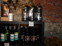 20 flessen rode wijn castillo de gredos. totaal 40 liter. - afbeelding 1 van  2