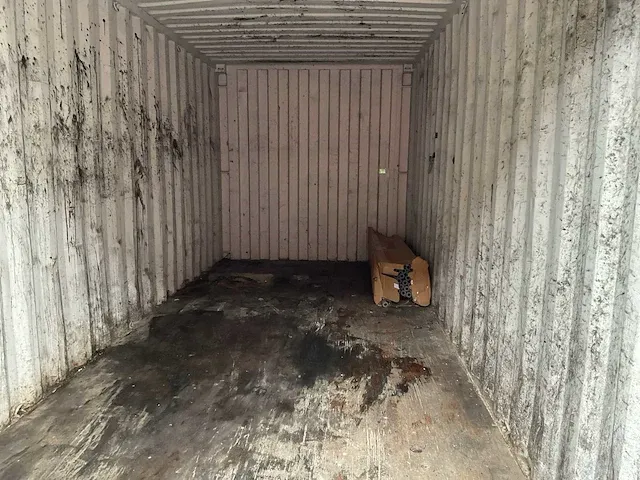 20 ft. zeecontainer met inhoud - afbeelding 10 van  10
