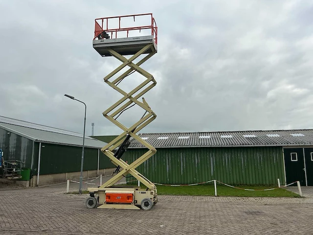 20 jlg 3246es hoogwerker - afbeelding 6 van  16