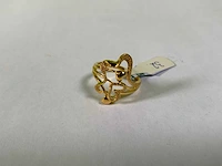 20 karaats geelgouden ring met hartvormen - afbeelding 3 van  4