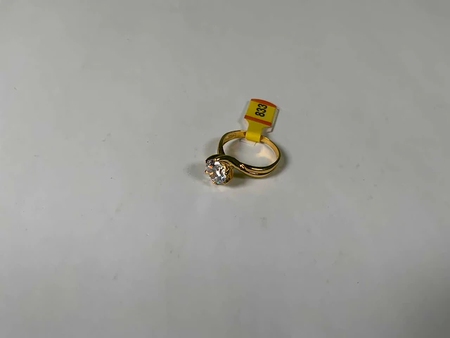 20 krt geelgouden ring - afbeelding 1 van  3