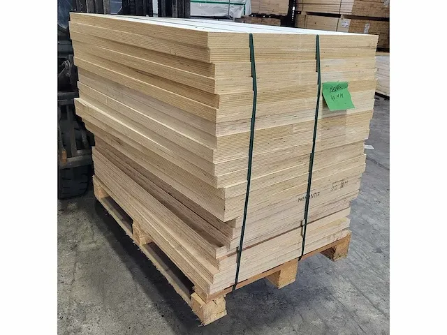 20 m2 garnica poplar ply + meranti 40mm - afbeelding 1 van  5