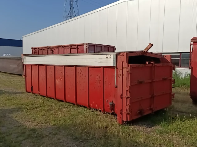20 m3 haakarm afzetcontainer met milieu kleppen - afbeelding 2 van  8