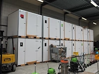 20 opslagboxen met lepelgaten en afmeting 250 x 210 x 222 cm. let op: ophalen in overleg. - afbeelding 1 van  4