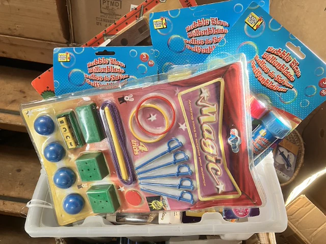 20 stuks speelgoed nieuw en retour uit verkoop - afbeelding 6 van  11