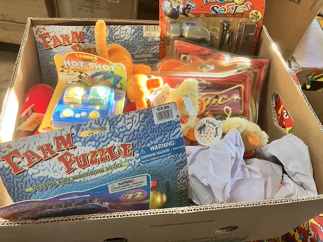 20 stuks speelgoed nieuw en retour uit verkoop - afbeelding 8 van  9