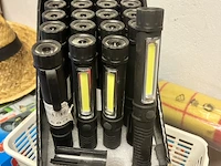 20 stuks werklampjes cob met clip excl aaa batterijen 2 lichtbundels - afbeelding 2 van  7