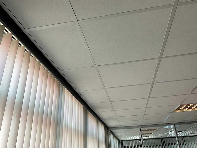 200 m2 systeemplafond - afbeelding 4 van  14
