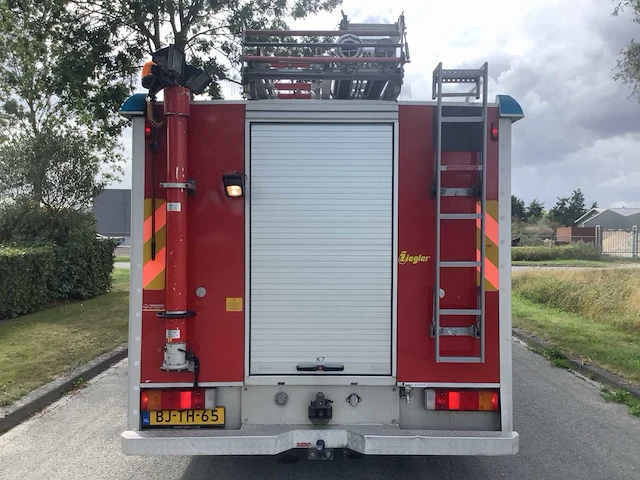 2000 - man - 12ll - brandweerwagen - afbeelding 41 van  45