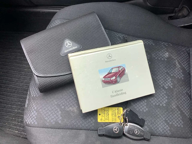 2000 - mercedes-benz - c-klasse - 200 k. elegance - personenauto - afbeelding 7 van  15