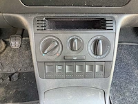 2000 - volkswagen - polo - 1.4 trendline - personenauto - afbeelding 3 van  11