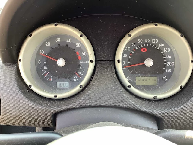 2000 - volkswagen - polo - 1.4 trendline - personenauto - afbeelding 11 van  11